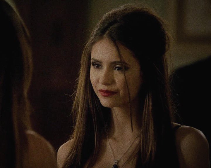 Nina Dobrev