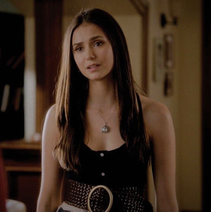 Nina Dobrev