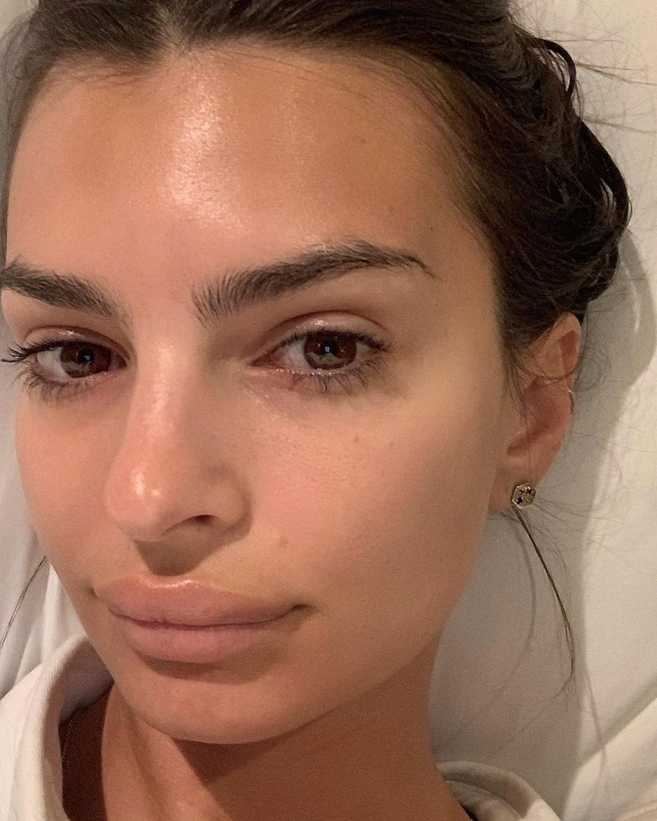 Emily Ratajkowski
