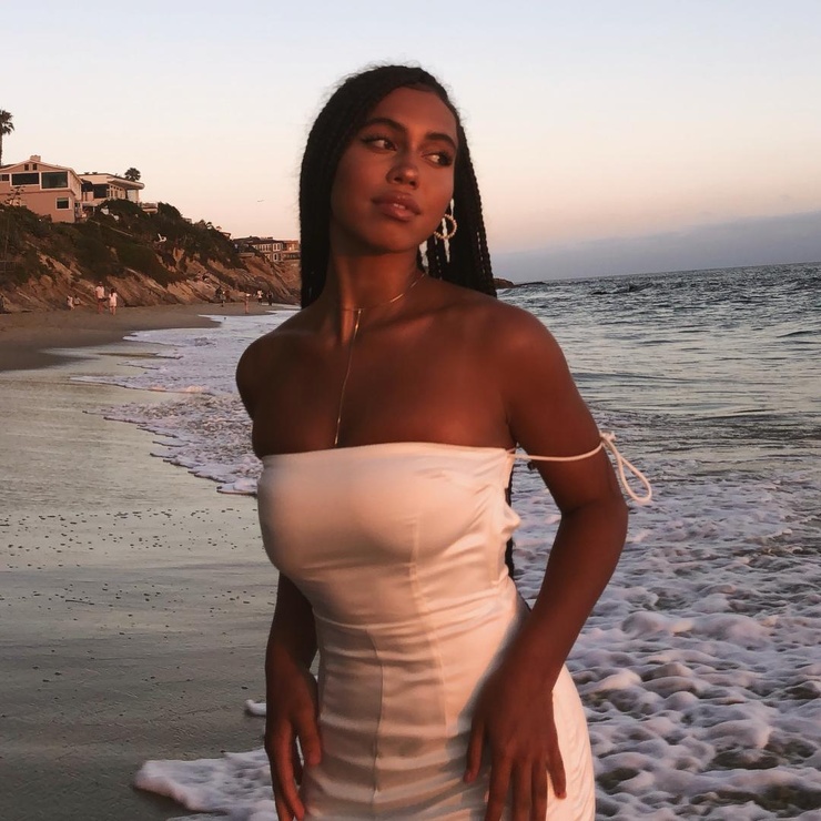 Asia Monet Ray
