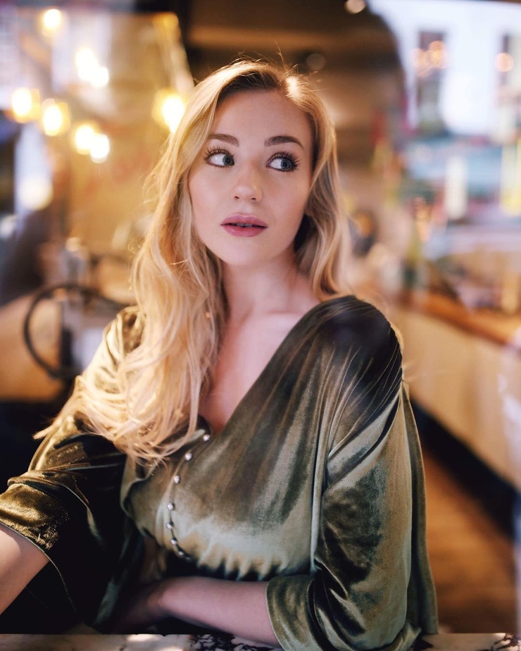 Picture of Bethany Lily April