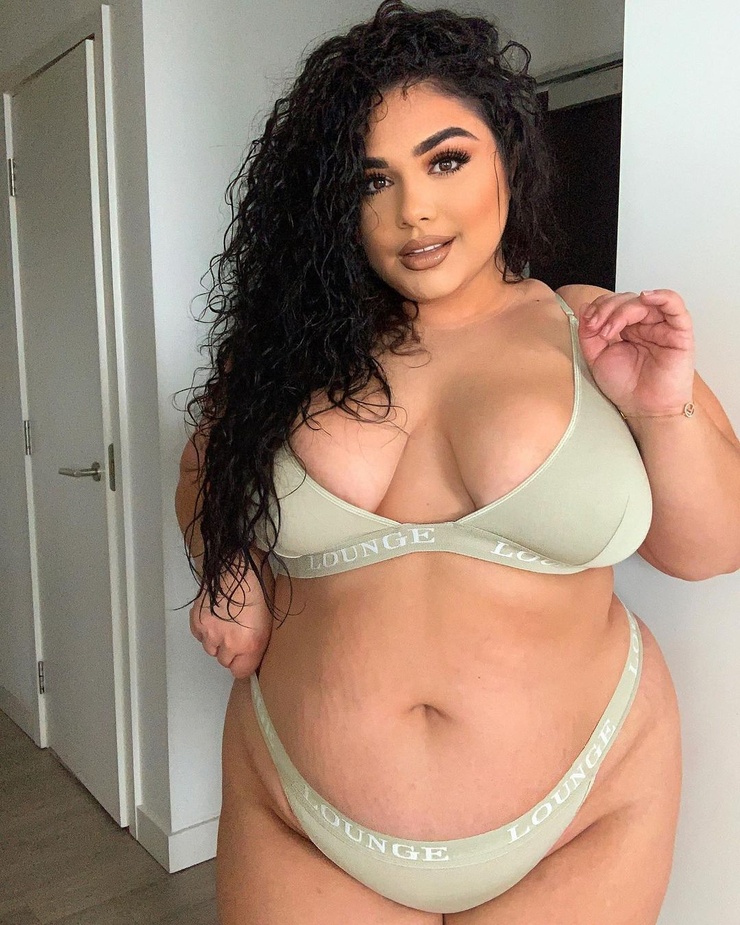 Diana Sirokai Diana Sirokai