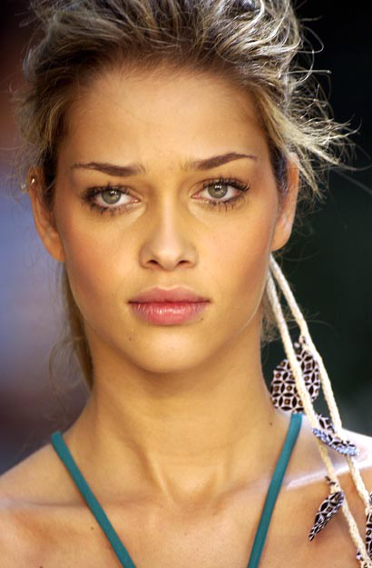 Ana Beatriz Barros Ana Beatriz Barros