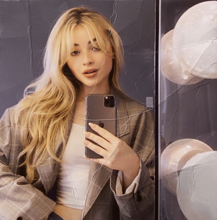 Sabrina Carpenter