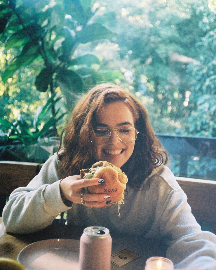 Zoey Deutch Zoey Deutch