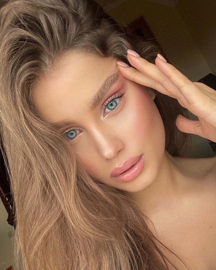 Masha Lobanova