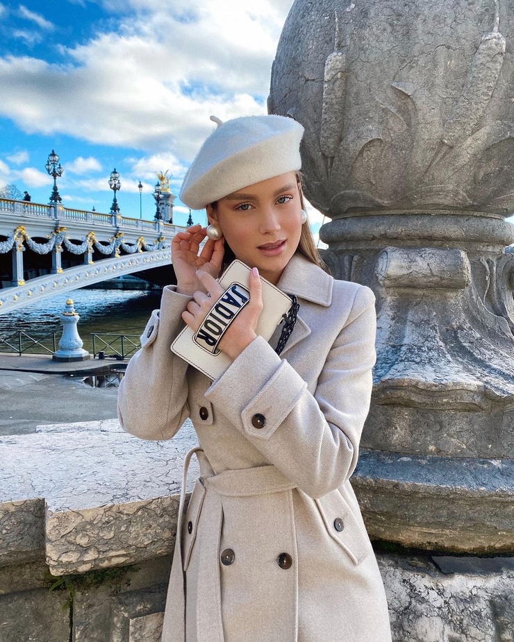 Masha Lobanova
