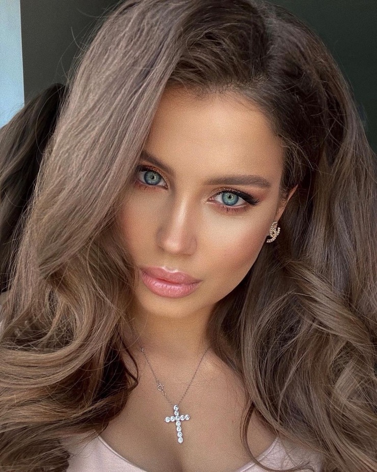 Masha Lobanova