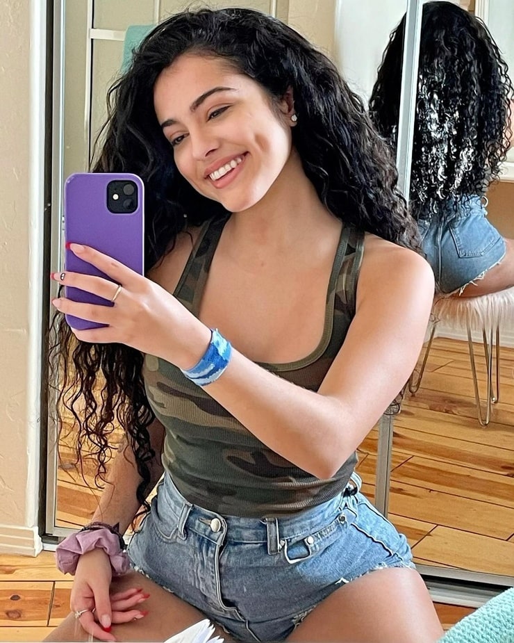 Malu Trevejo