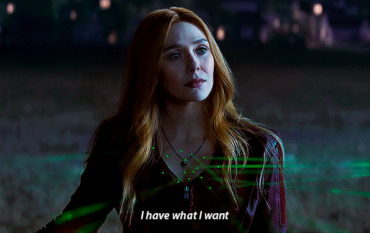 Wanda Maximoff / Scarlet Witch (Elizabeth Olsen)