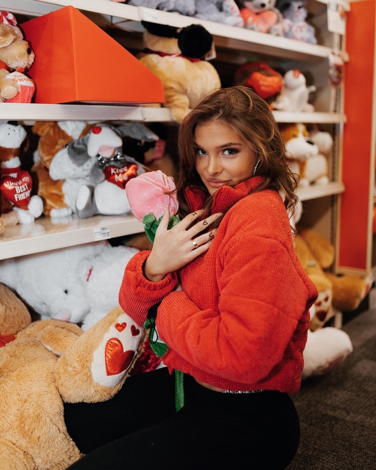 Brighton Sharbino