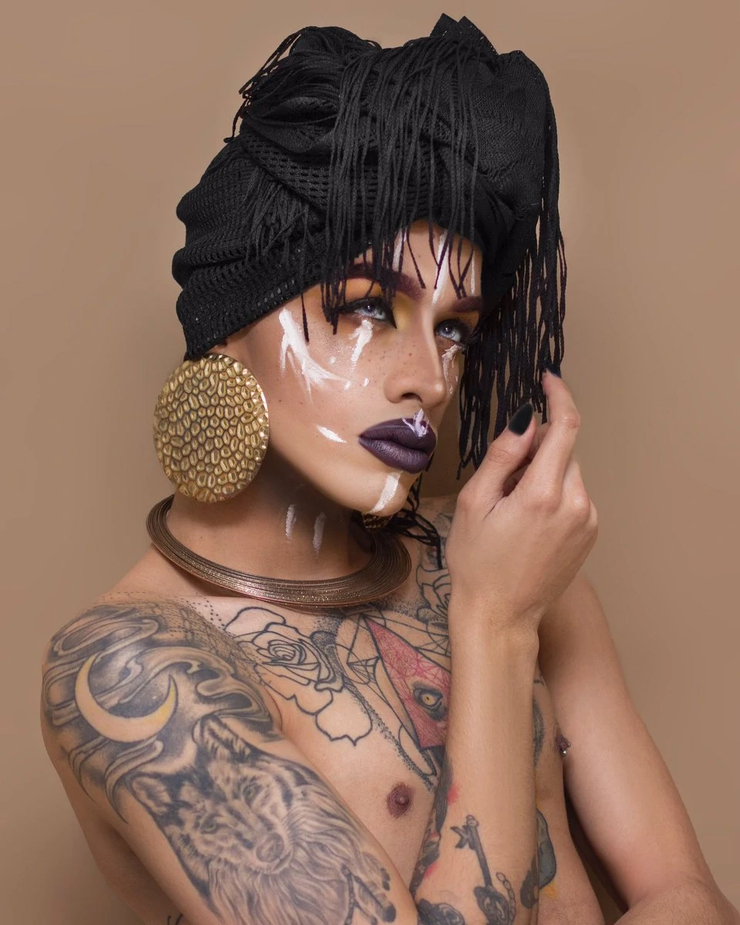 Dahlia Sin