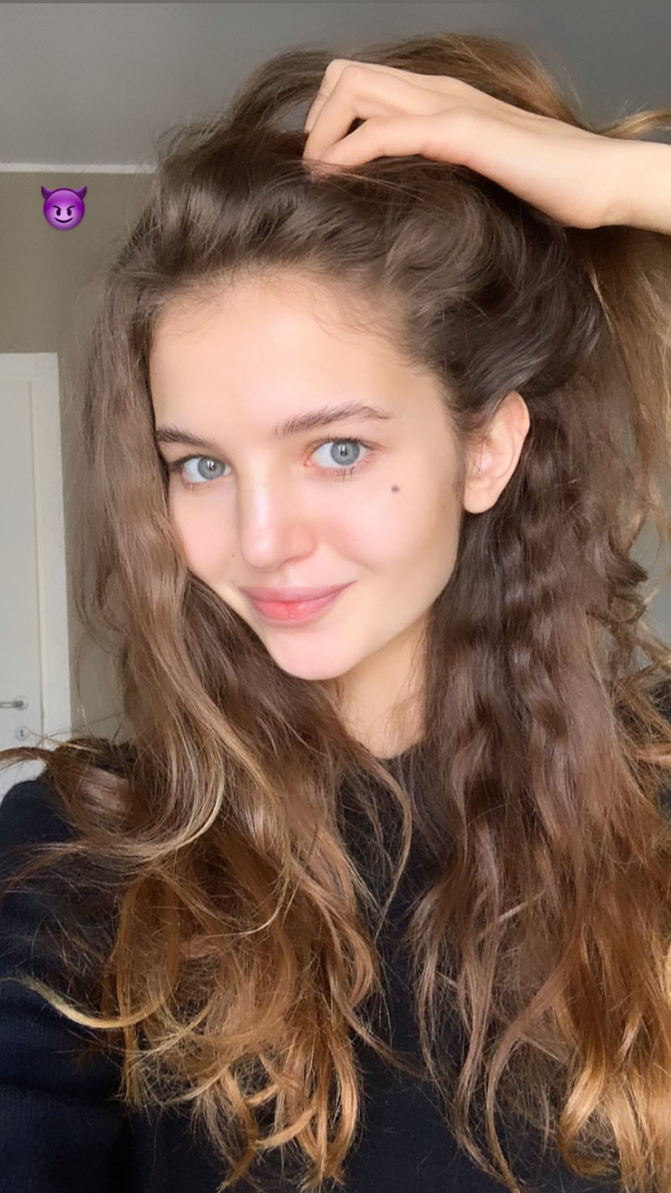 ANNA VIVCHAR