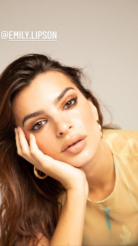 Emily Ratajkowski