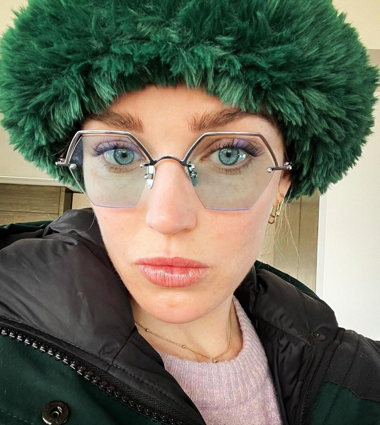 Caity Lotz