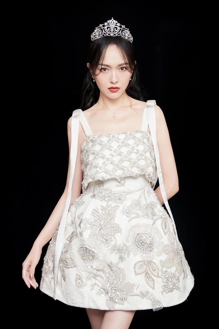Yan Tang