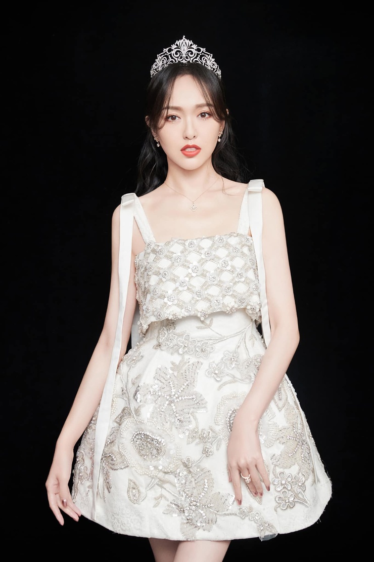 Yan Tang