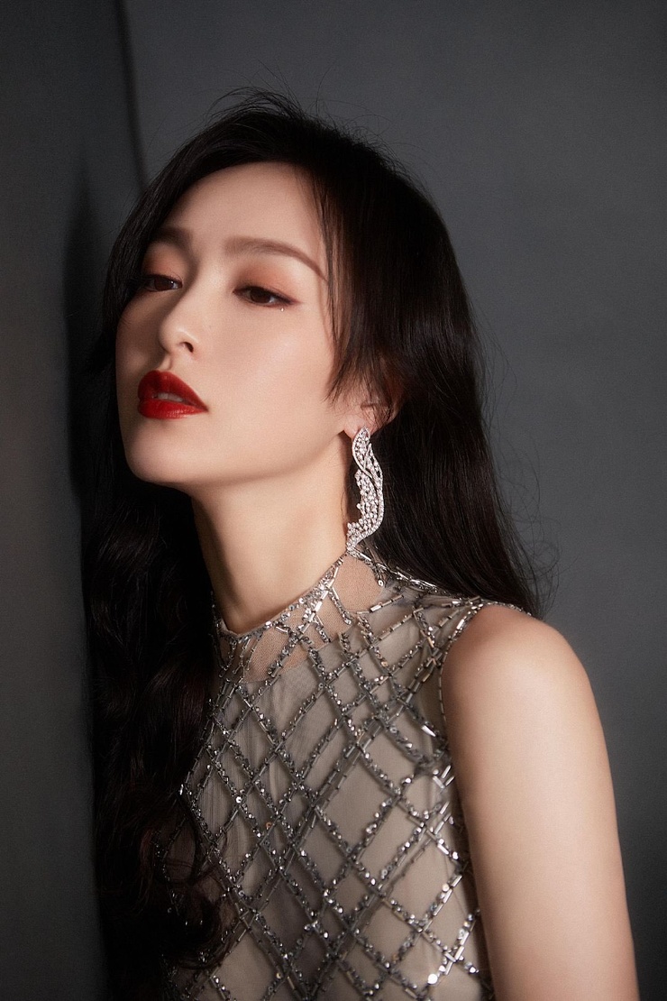 Yan Tang