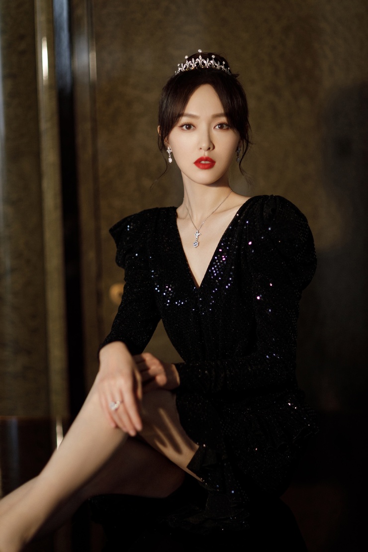 Yan Tang
