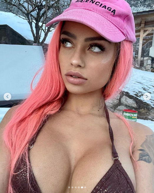 Christina Bertevello Christina Bertevello