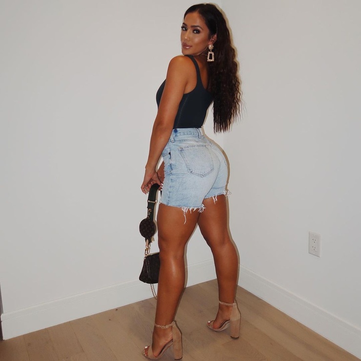 Giuliana Ava