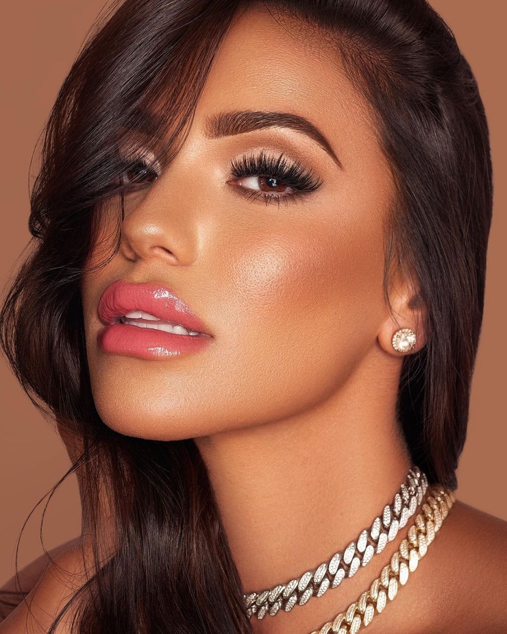 Picture of Giuliana Ava