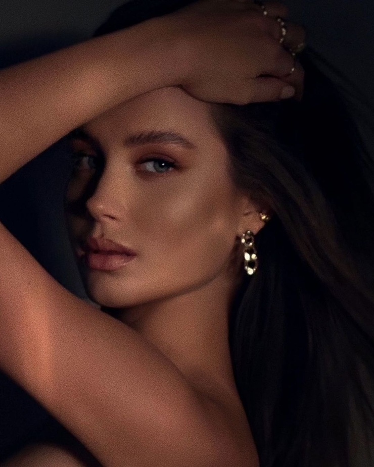 Masha Lobanova