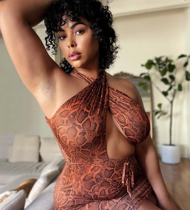 Tabria Majors