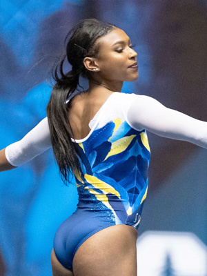 Nia Dennis