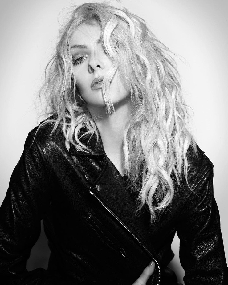Taylor Momsen Taylor Momsen