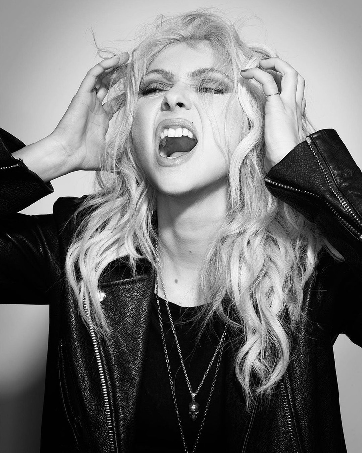 Taylor Momsen Taylor Momsen