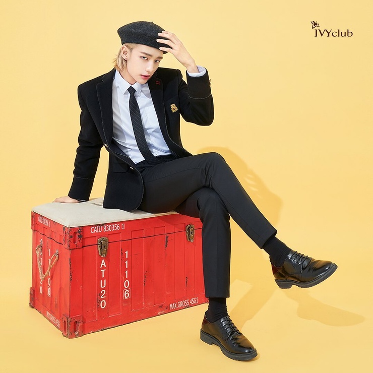 Hyun-Jin Hwang Hyun-Jin Hwang