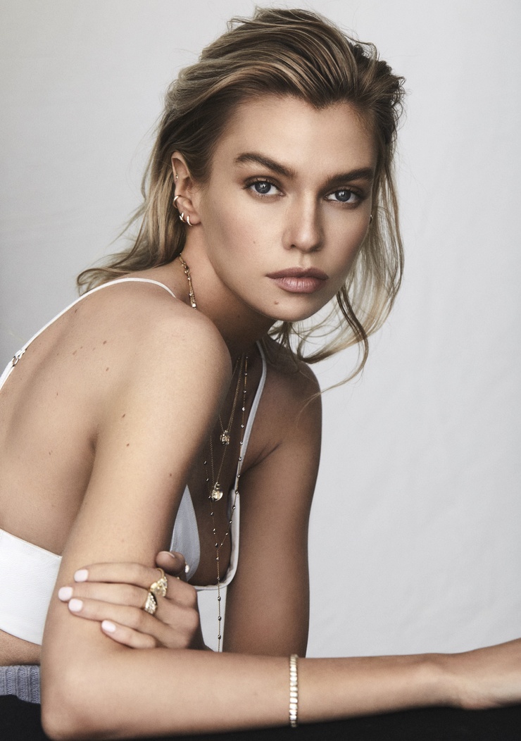 Stella Maxwell Stella Maxwell