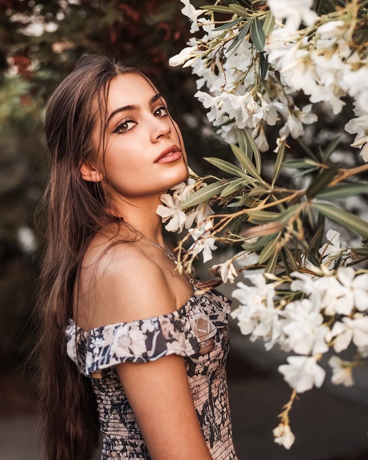 Emmy Perry