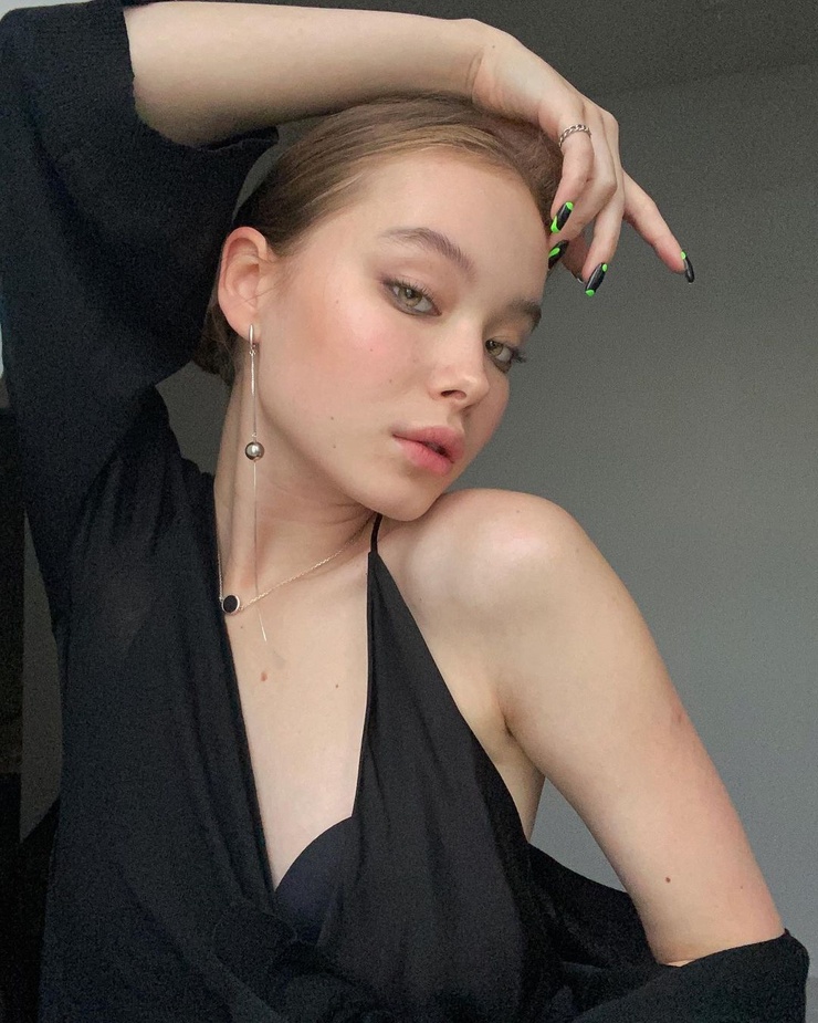 Lisa Tebeneva Lisa Tebeneva