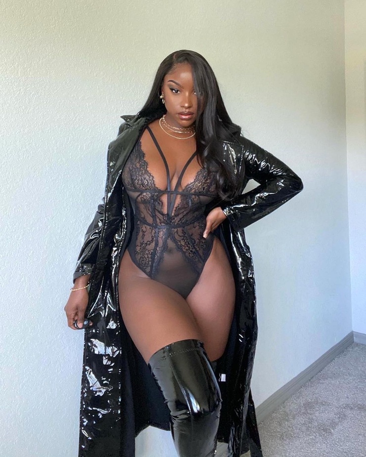 Savannah Perkins Savannah Perkins