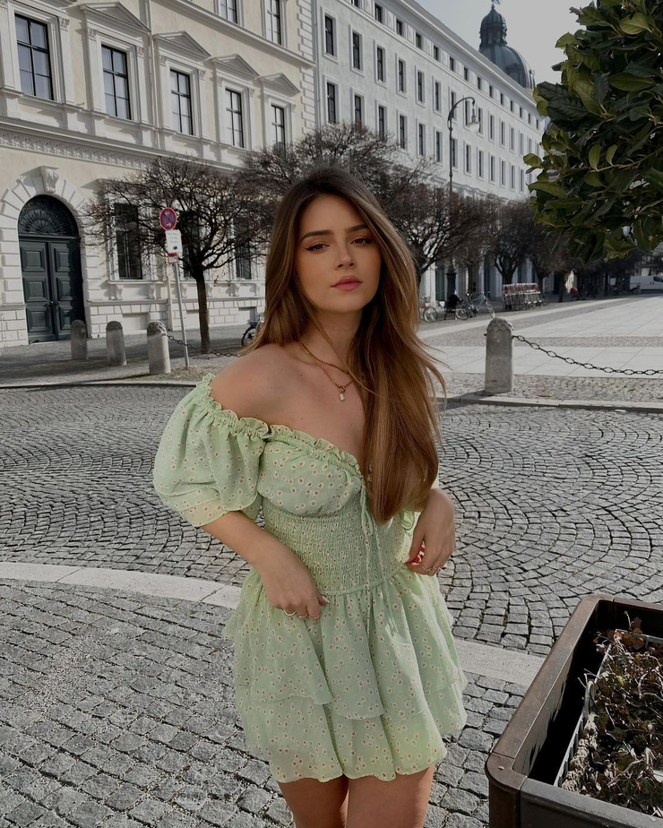 Jessy Hartel Jessy Hartel