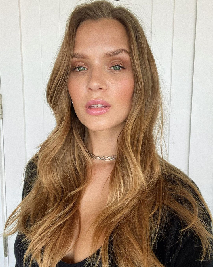 Josephine Skriver Josephine Skriver