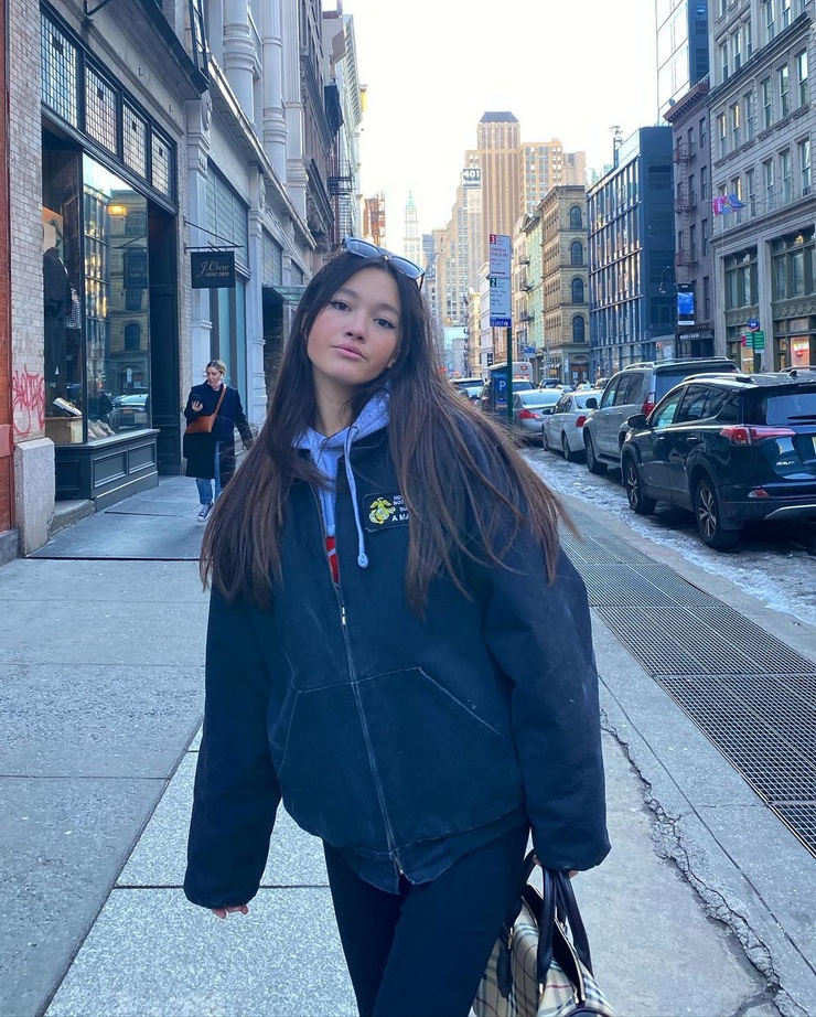 Lily Chee