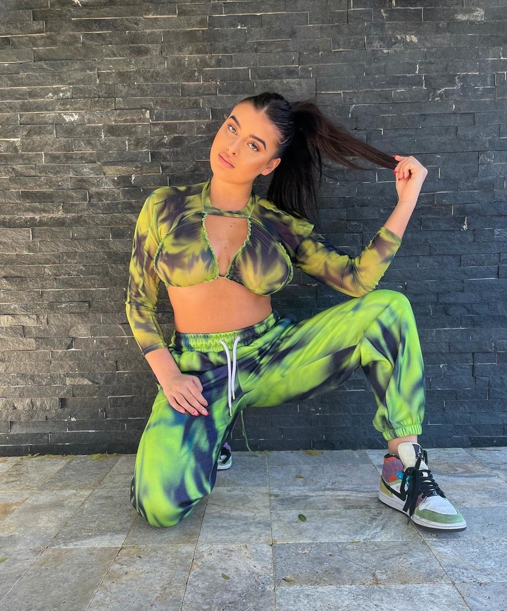 Kalani Hilliker Kalani Hilliker