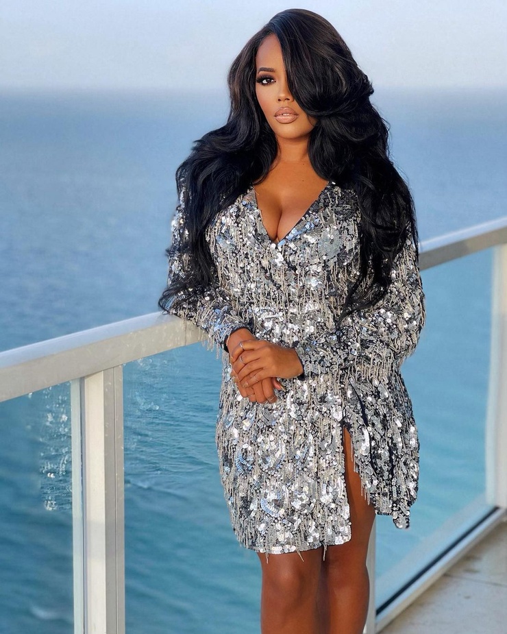 Angela Simmons