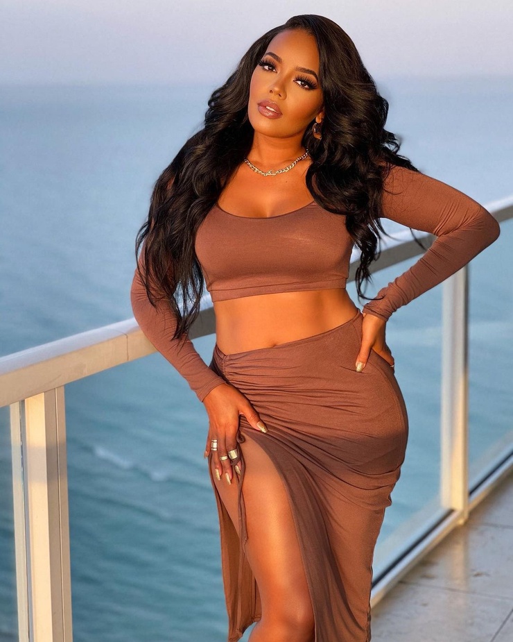 Angela Simmons