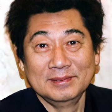 Shunsuke Kikuchi