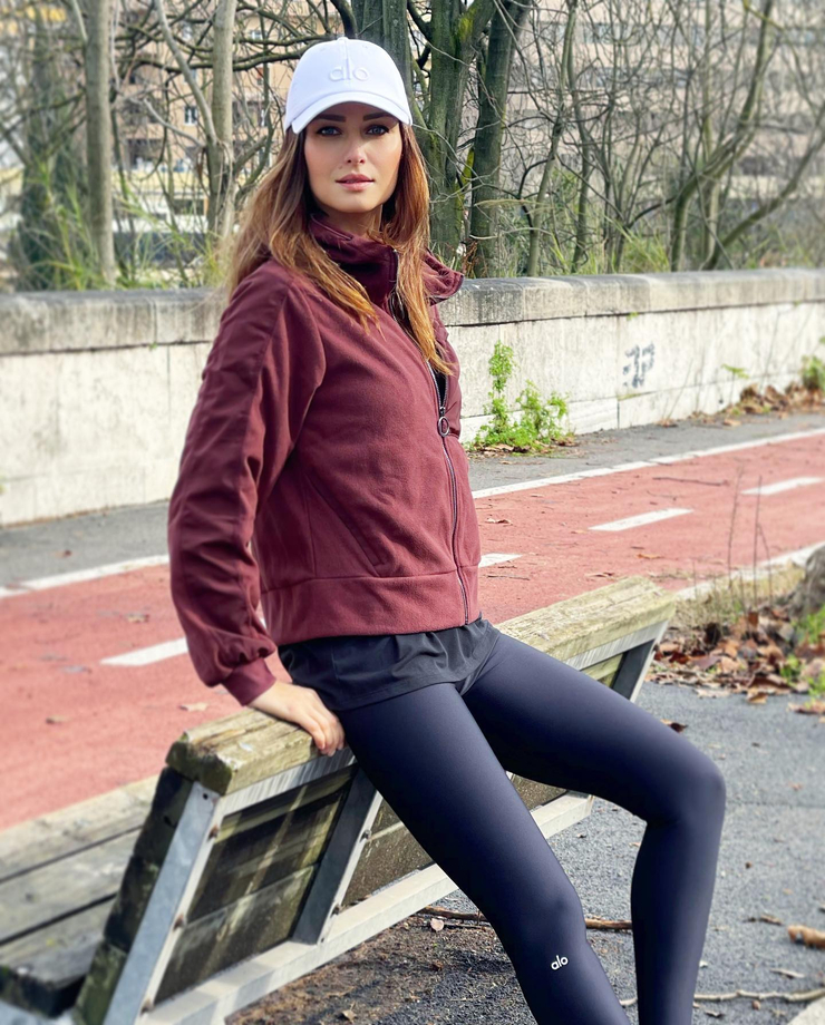 Anna Safroncik Anna Safroncik