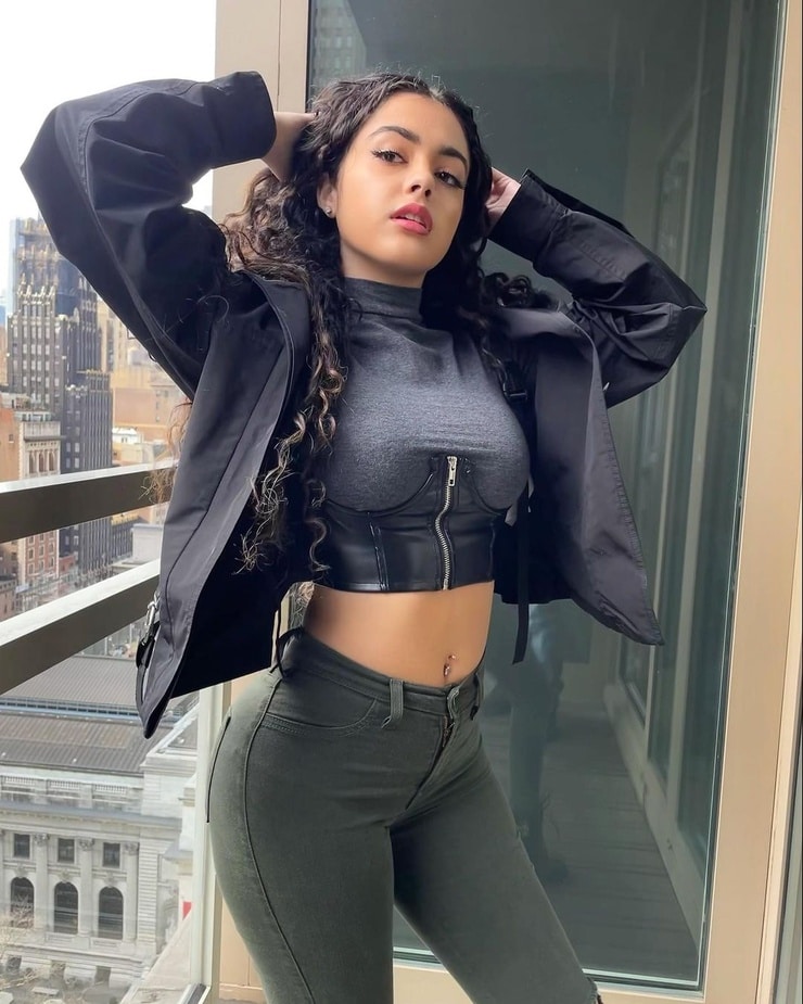 Picture of Malu Trevejo