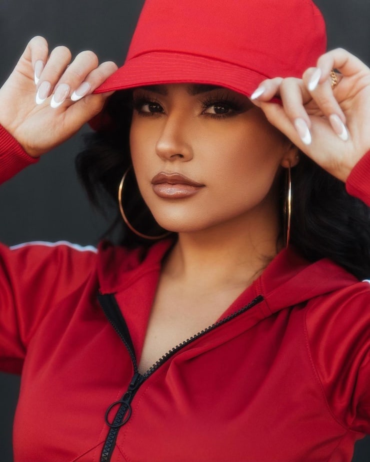 Becky G.