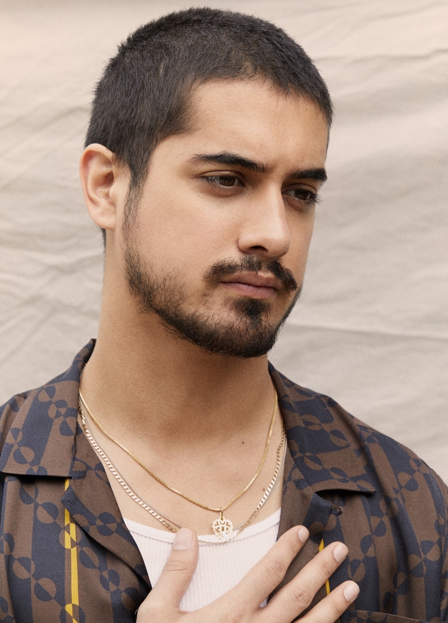 Avan Jogia