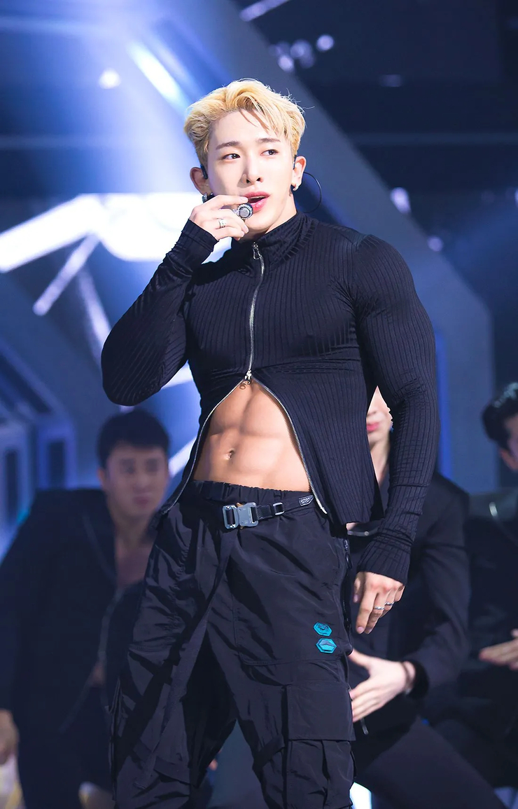 Wonho (MONSTA X)