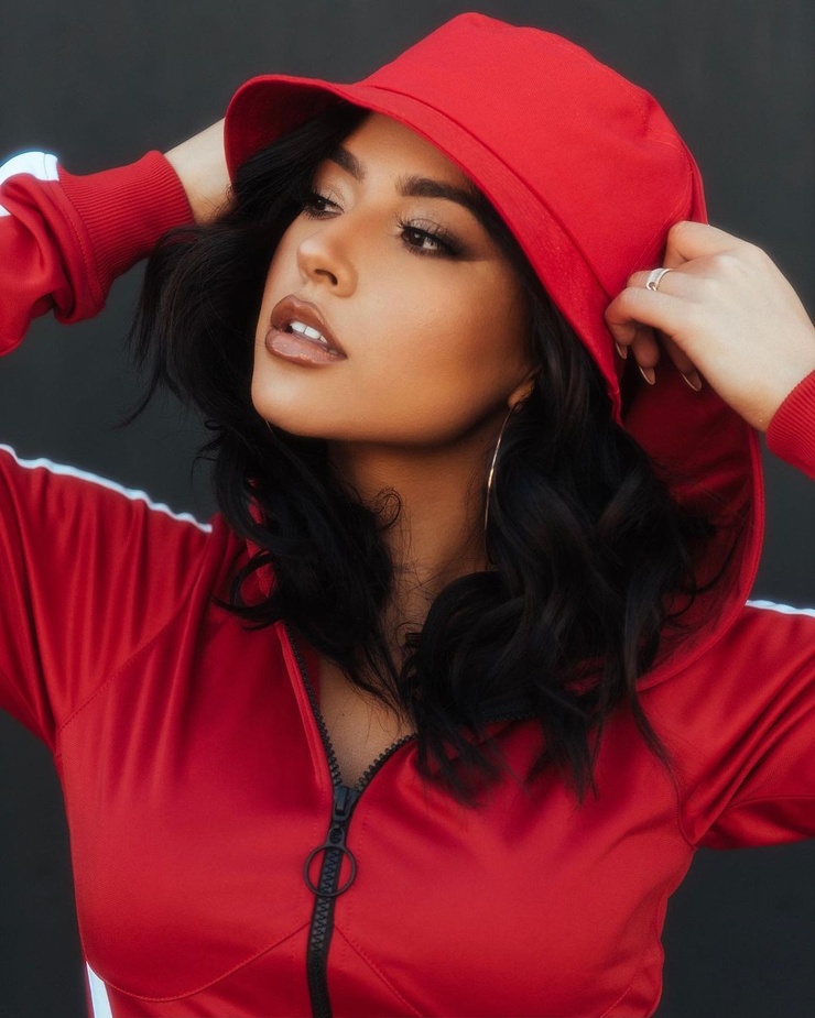 Becky G.