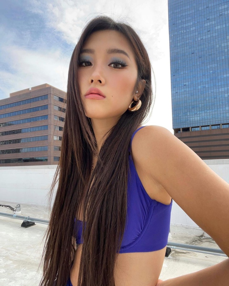 Heyoon Jeong Heyoon Jeong